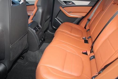 2025 Jaguar F-PACE R-Dynamic S