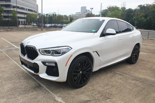 2021 BMW X6 M50i