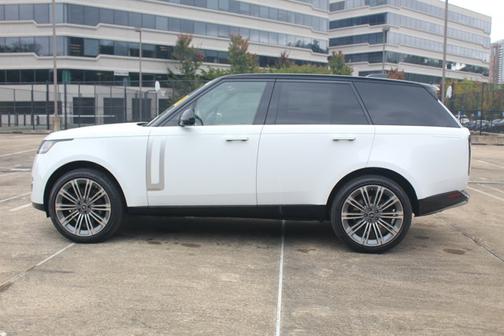 2025 Land Rover Range Rover Autobiography