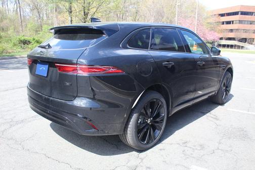 2026 Jaguar F-PACE R-Dynamic S