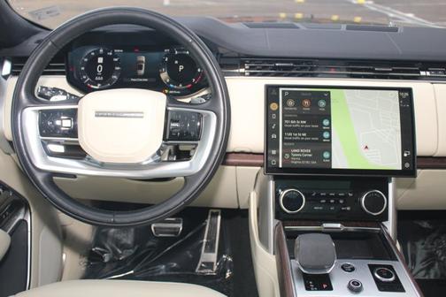 2023 Land Rover Range Rover SE
