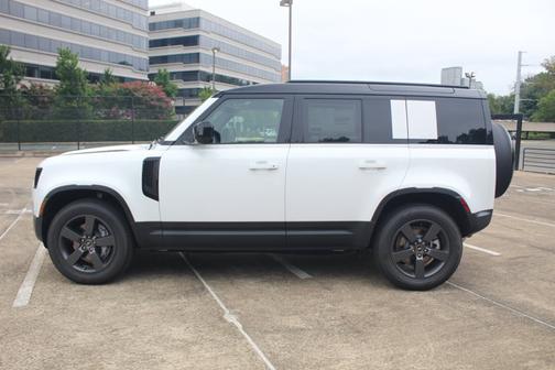 2025 Land Rover Defender S