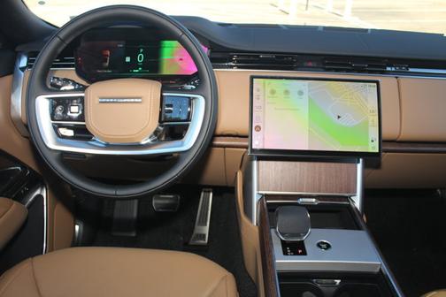 2025 Land Rover Range Rover SE