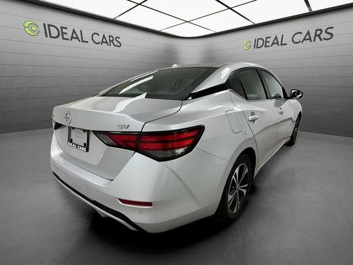Brilliant Silver Metallic 2022 Nissan Sentra SV