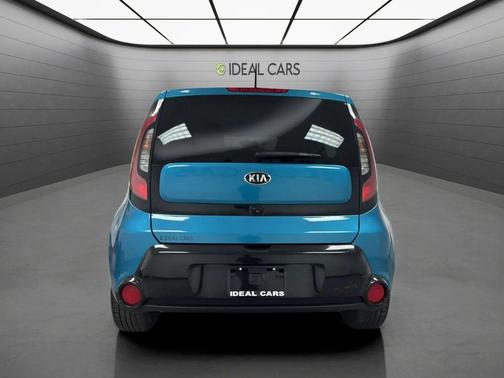 Caribbean Blue 2016 Kia Soul +