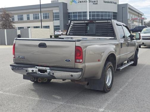 2004 Ford F-350 XLT