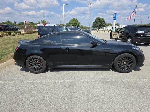 2011 INFINITI G37 Journey
