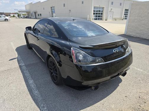 2011 INFINITI G37 Journey