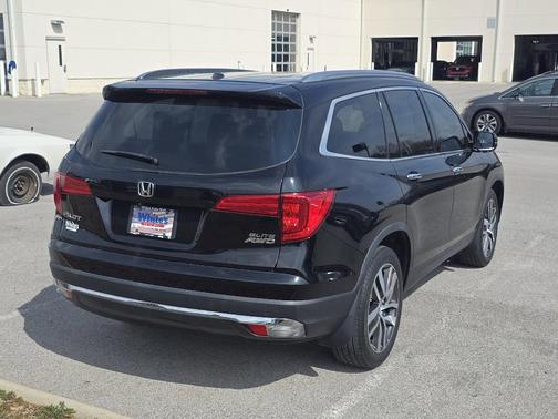 2018 Honda Pilot Elite