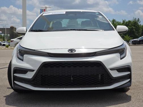 Ice 2023 Toyota Corolla SE