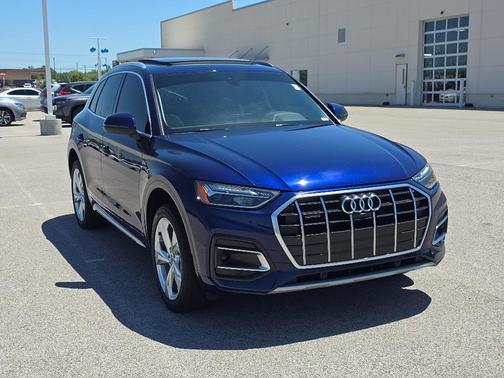 Navarra Blue Metallic 2021 Audi Q5 40 Premium Plus