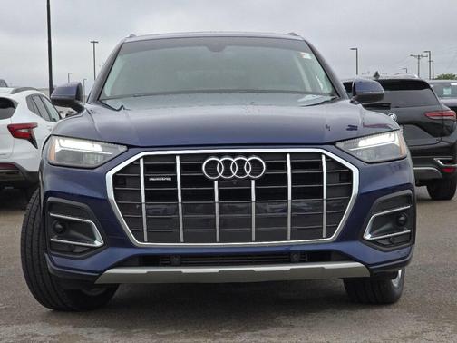 Navarra Blue Metallic 2021 Audi Q5 40 Premium Plus