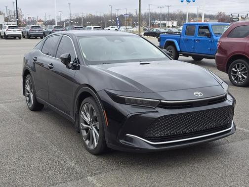 2023 Toyota Crown Limited