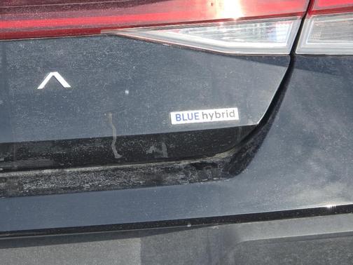 2025 Hyundai ELANTRA HEV Blue