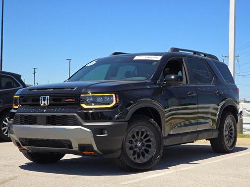 Crystal Black Pearl 2026 Honda Passport TrailSport