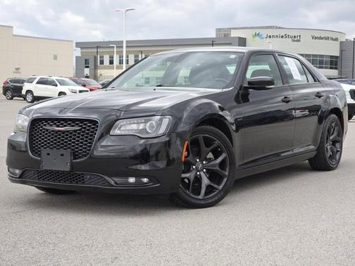 2022 Chrysler 300 S