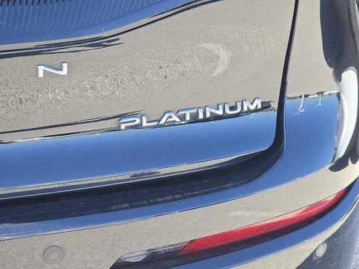 2025 Toyota Crown Platinum