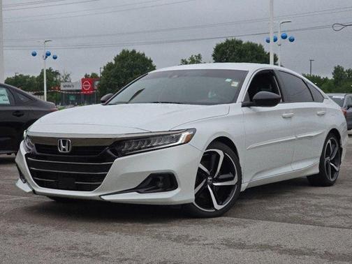 Platinum White Pearl 2022 Honda Accord Sport 1.5T