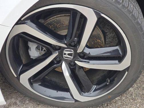 Platinum White Pearl 2022 Honda Accord Sport 1.5T