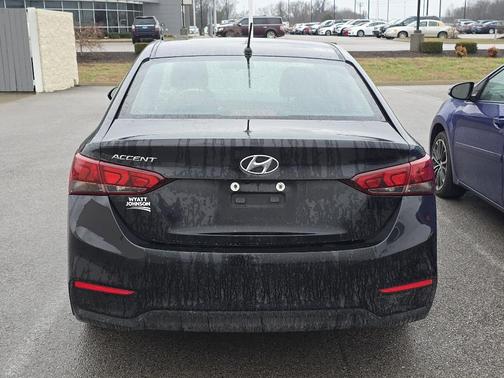 2022 Hyundai Accent SE