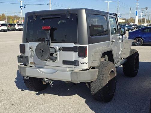 2011 Jeep Wrangler Sahara