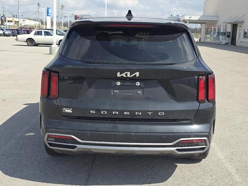 2022 Kia Sorento S