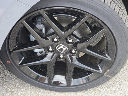 Urban Gray Pearl 2026 Honda Civic Sport