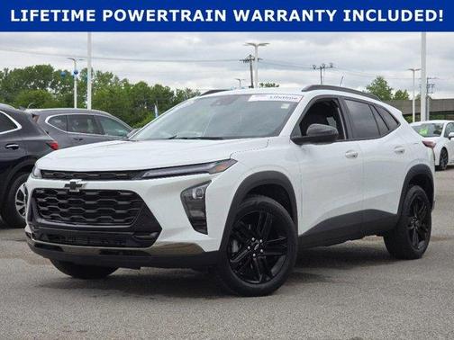 Summit White 2025 Chevrolet Trax ACTIV