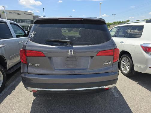 2017 Honda Pilot Elite