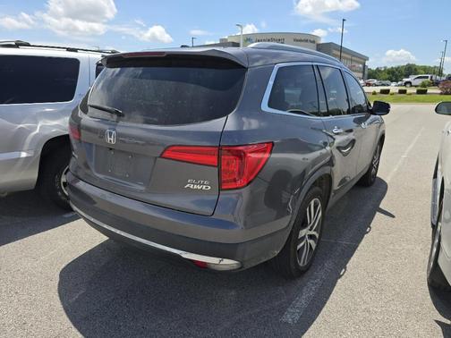 2017 Honda Pilot Elite