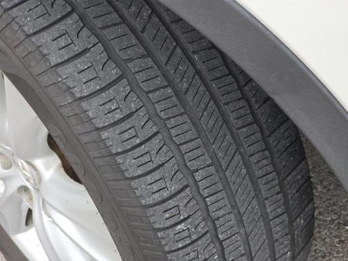 Blizzard Pearl 2013 Toyota RAV4 Limited