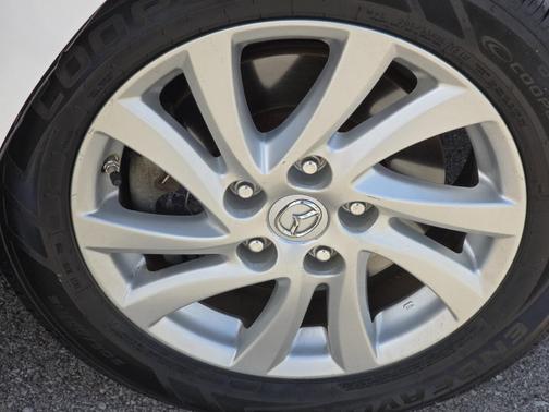 2012 Mazda Mazda5 Sport