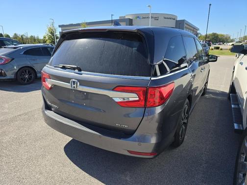 2018 Honda Odyssey Elite