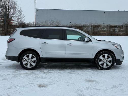 2017 Chevrolet Traverse Premier