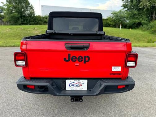 2020 Jeep Gladiator Sport