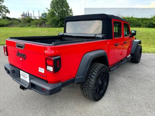 2020 Jeep Gladiator Sport