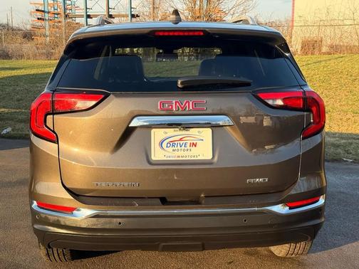 2020 GMC Terrain SLT