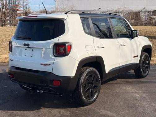 2015 Jeep Renegade Trailhawk