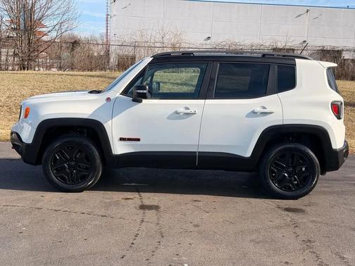 2015 Jeep Renegade Trailhawk