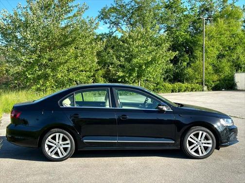 2017 Volkswagen Jetta 1.8T SEL