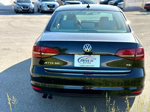 2017 Volkswagen Jetta 1.8T SEL