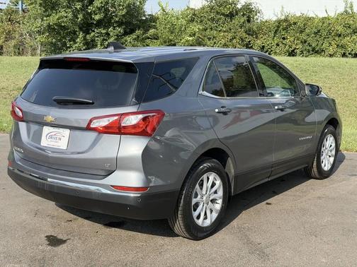 Gray 2018 Chevrolet Equinox LT