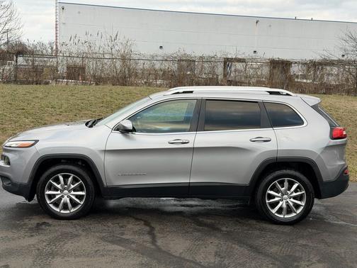2017 Jeep Cherokee Limited