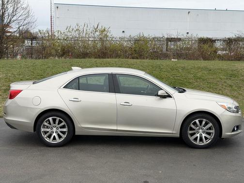 2015 Chevrolet Malibu 1LZ