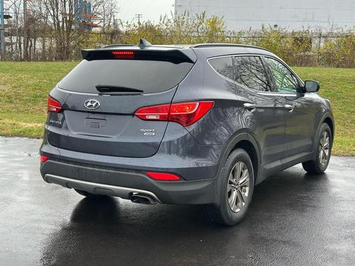 2016 Hyundai Santa Fe Sport 2.4L