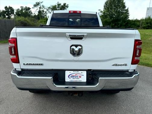 2020 RAM 2500 Laramie Crew Cab 4X4 6'4' Box
