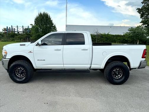 2020 RAM 2500 Laramie Crew Cab 4X4 6'4' Box