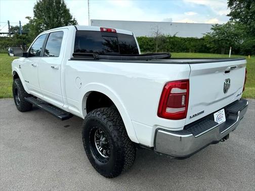 2020 RAM 2500 Laramie Crew Cab 4X4 6'4' Box