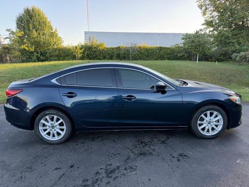 2017 Mazda Mazda6 Sport