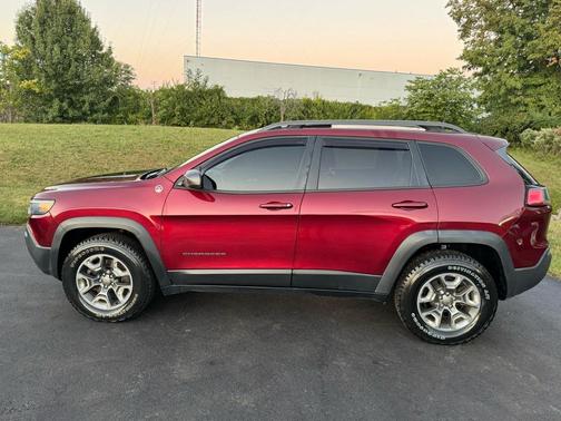 2019 Jeep Cherokee Trailhawk